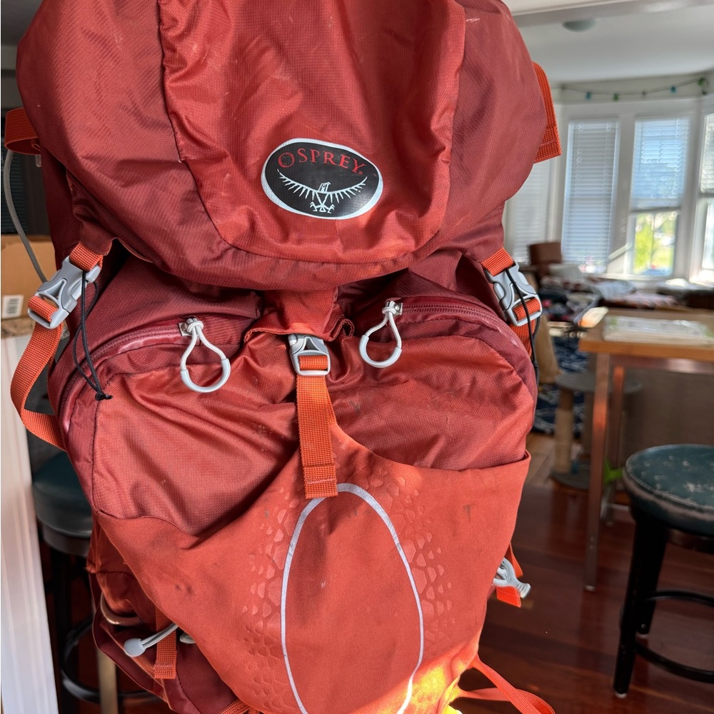 Osprey 50L women’s Backpack in size S(16-19in)
